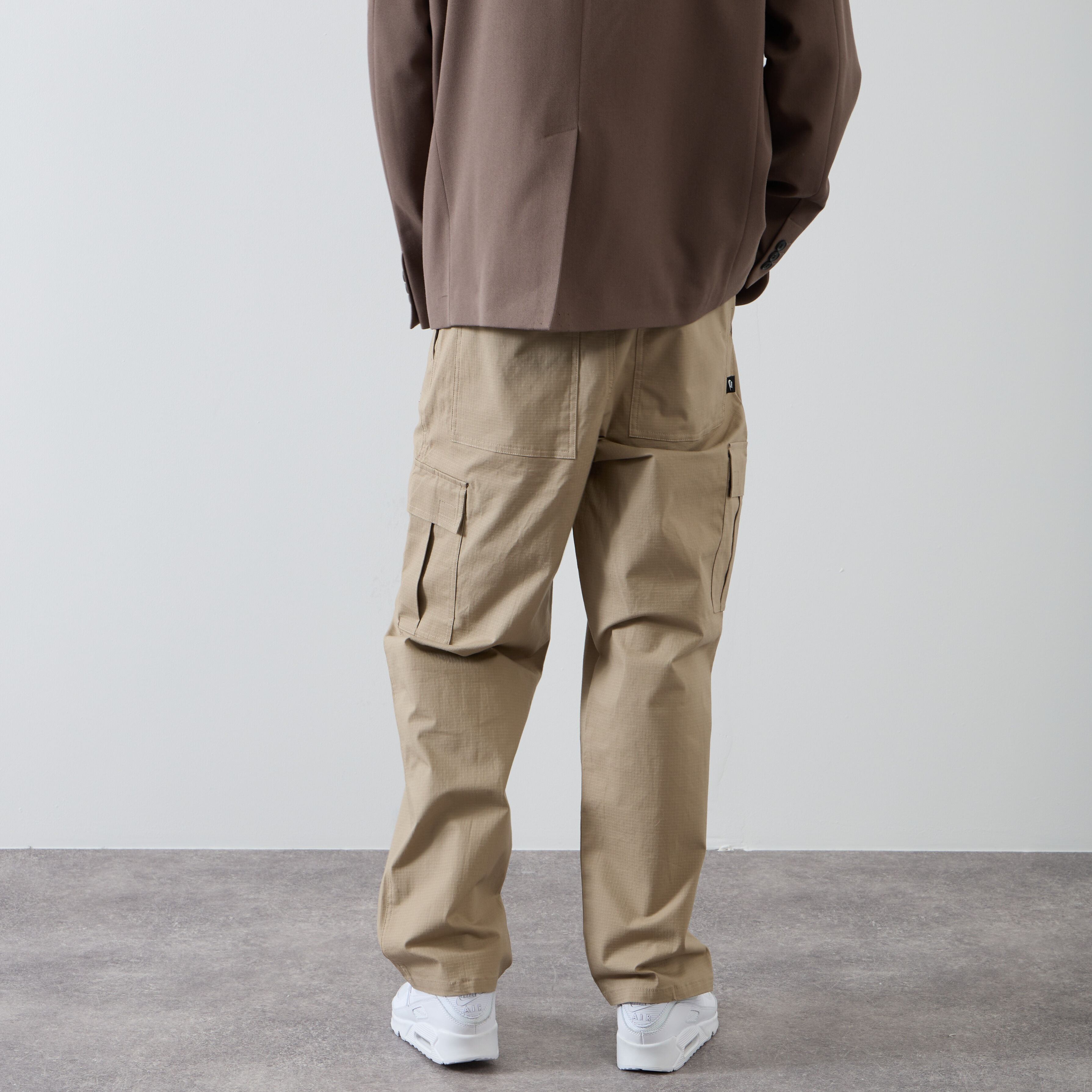 Pantalon nike beige deals