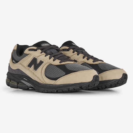 NEW BALANCE 2002r 2002R BEIGE/NEGRO HOMBRE