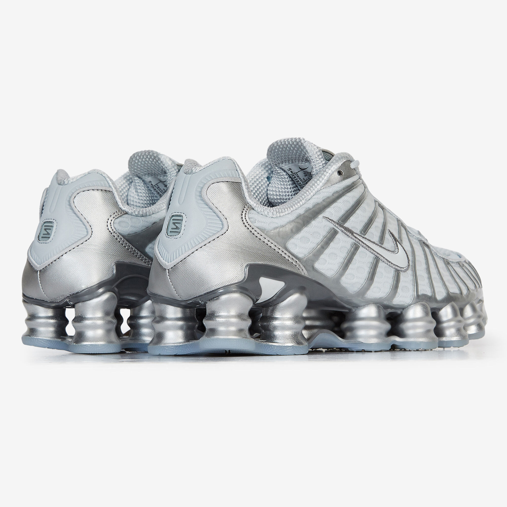 Nike shox plateadas cheap