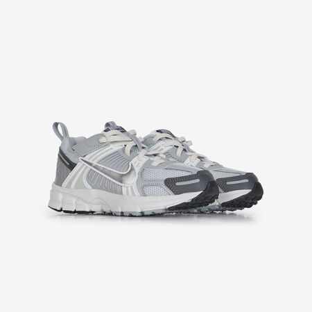 NIKE zoom vomero VOMERO 5 CF GRIS/PLATEADO INFANTIL