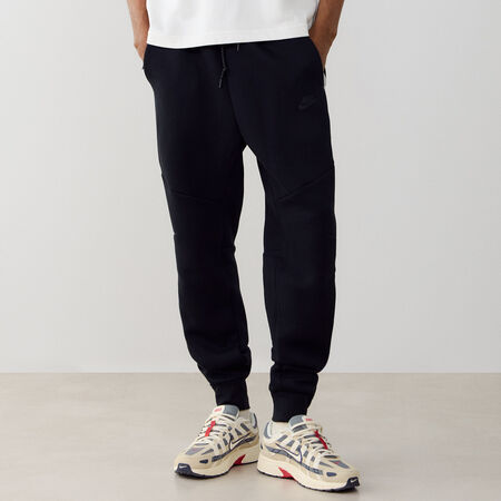NIKE PANT JOGGER TECH FLEECE REFLECTIVE NEGRO HOMBRE