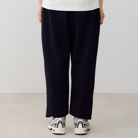 NEW BALANCE PANT JOGGER BOSTON LOGO NEGRO/ROSA HOMBRE