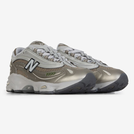 NEW BALANCE 1000 BEIGE/PLATEADO HOMBRE