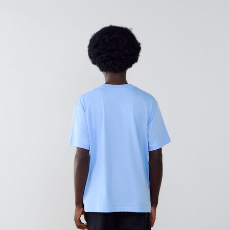 NEW BALANCE TEE SHIRT SMALL LOGO AZUL/BLANCO HOMBRE