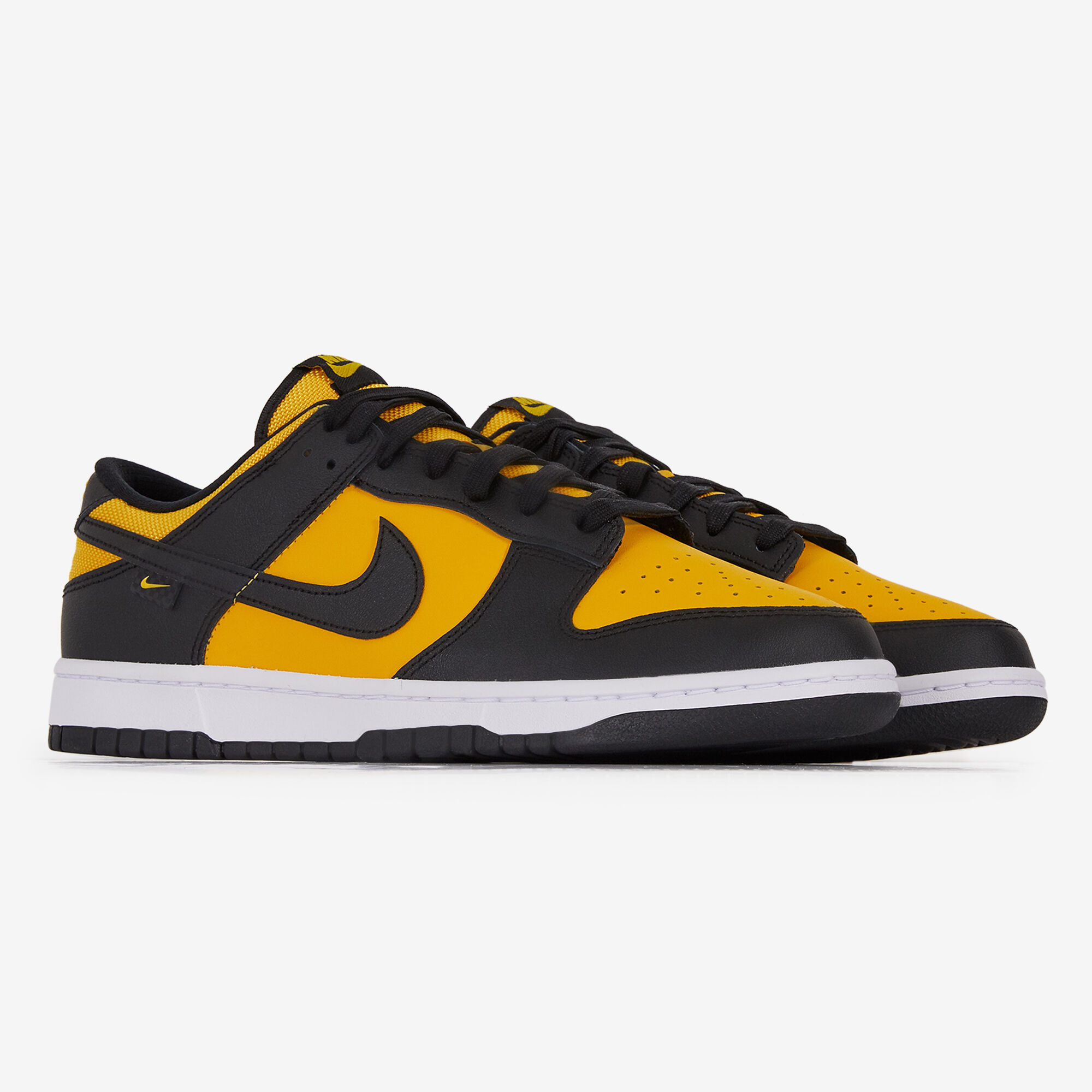 Nike dunk low amarillo clearance