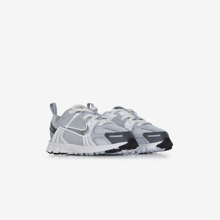 NIKE zoom vomero ZOOM VOMERO 5 GRIS/PLATEADO BEBÉ