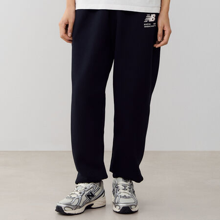 NEW BALANCE PANT JOGGER BOSTON LOGO NEGRO/ROSA HOMBRE