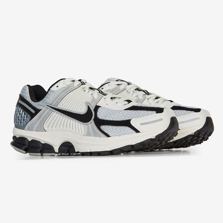 NIKE zoom vomero ZOOM VOMERO 5 BEIGE/NEGRO MUJER