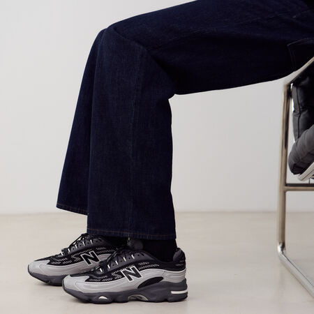 NEW BALANCE 1000 1000 NEGRO/PLATEADO HOMBRE