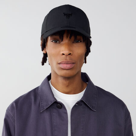 NEW ERA 9FORTY CHICAGO BULLS PIN NEGRO HOMBRE