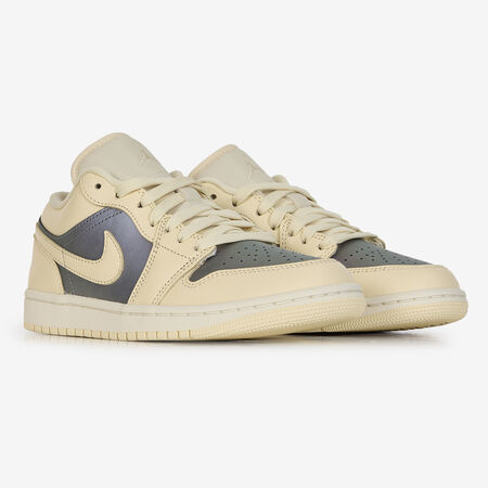 JORDAN AIR JORDAN 1 LOW SE NA AMARILLO MUJER