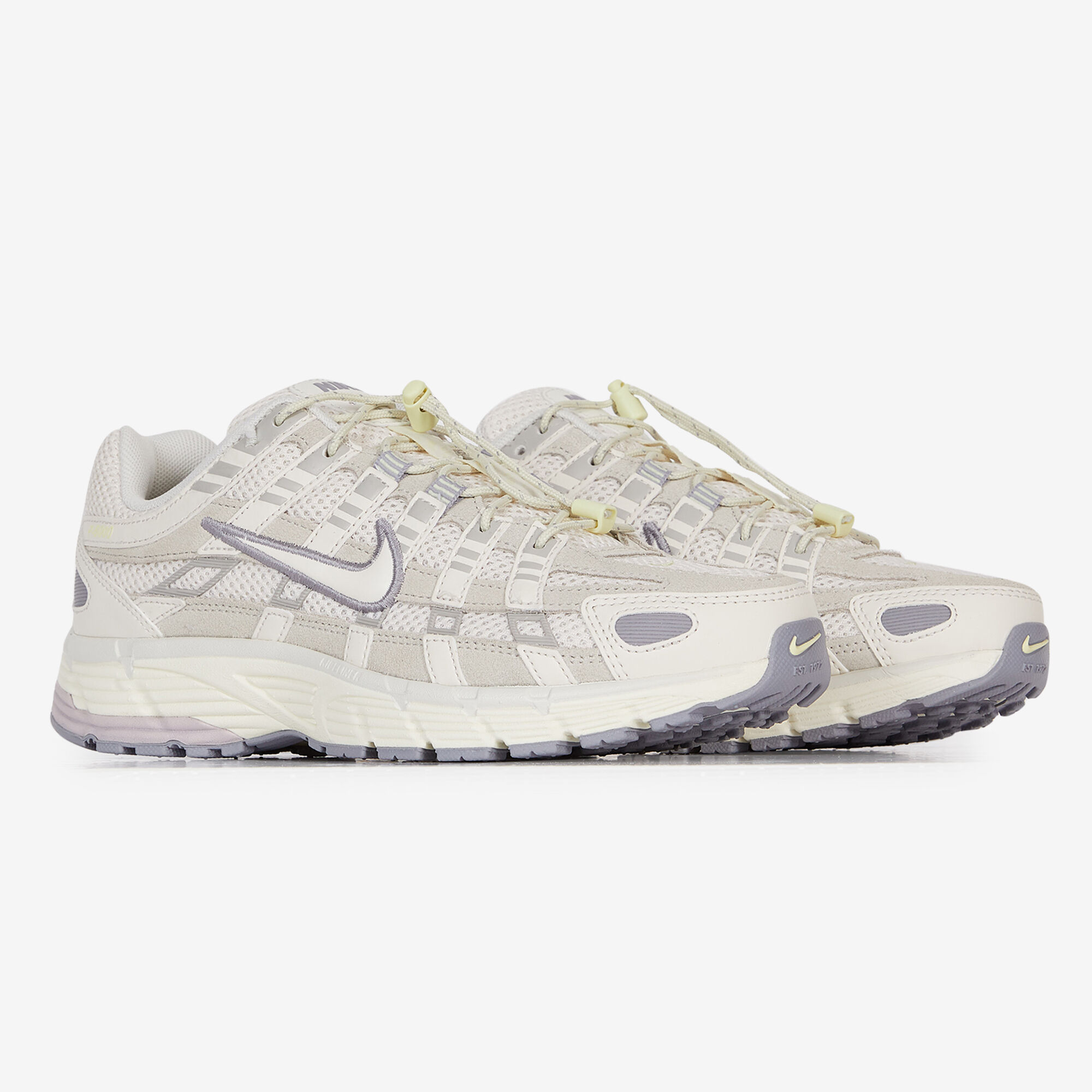 Zapatillas y sneakers NIKE p 6000 ZAPATOS BEIGE Tendencias 2024 Courir.es