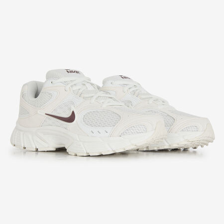 NIKE V5 RNR BEIGE MUJER