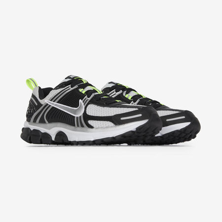 NIKE zoom vomero ZOOM VOMERO 5 NEGRO/PLATEADO JUNIOR