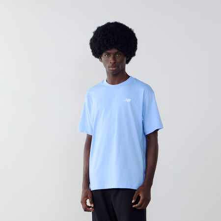 NEW BALANCE TEE SHIRT SMALL LOGO AZUL/BLANCO HOMBRE