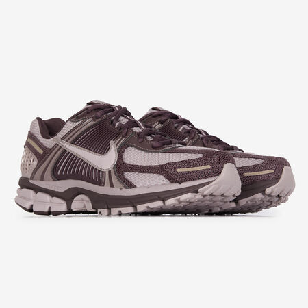 NIKE zoom vomero ZOOM VOMERO 5 GRIS TOPO MUJER