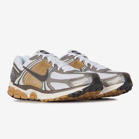 NIKE zoom vomero ZOOM VOMERO 5 CAQUI/PLATEADO HOMBRE