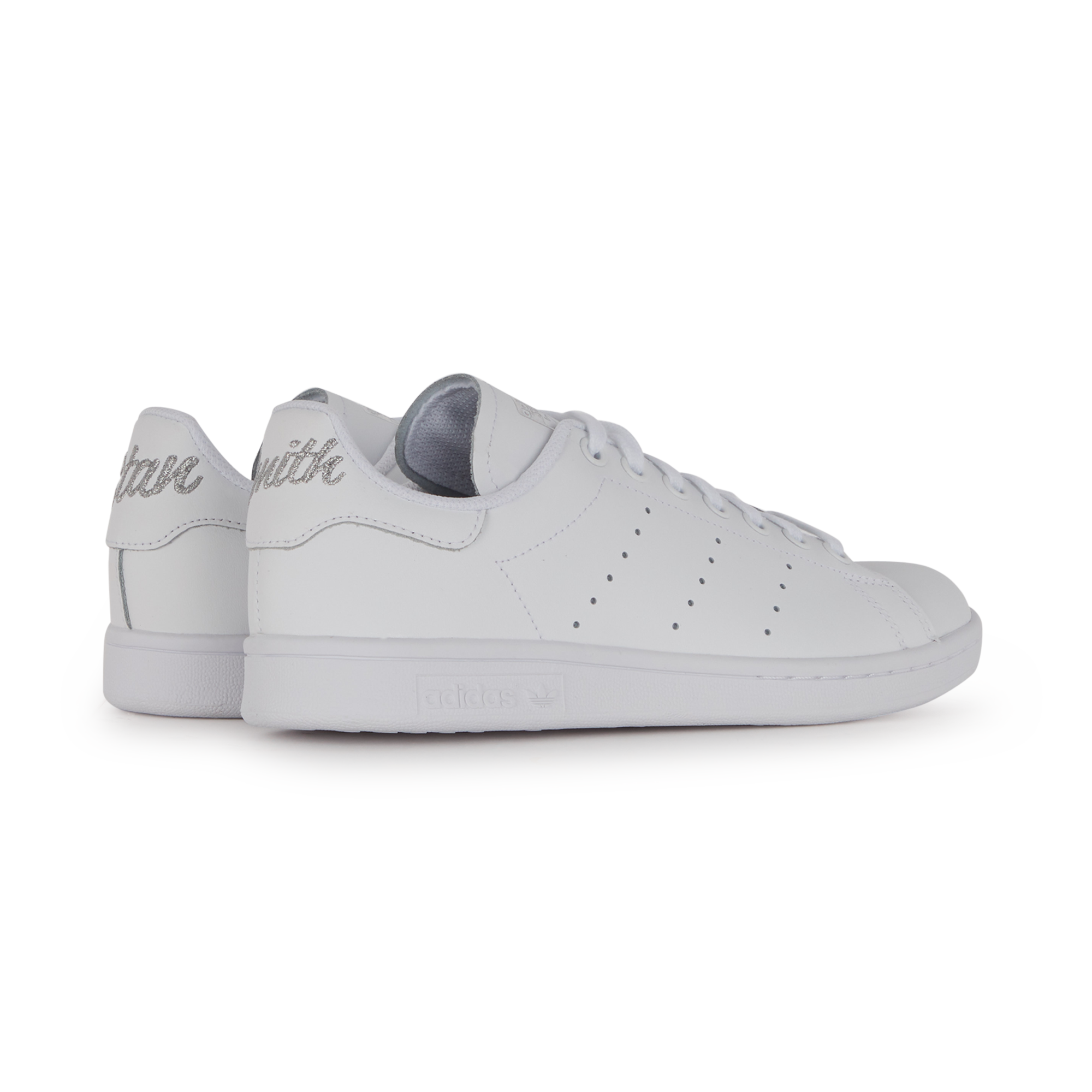stan smith cursive logo
