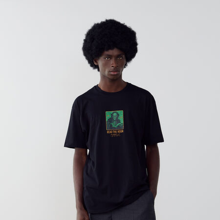 VANS TEE SHIRT GRAPHIC READ THE ROOM NEGRO HOMBRE