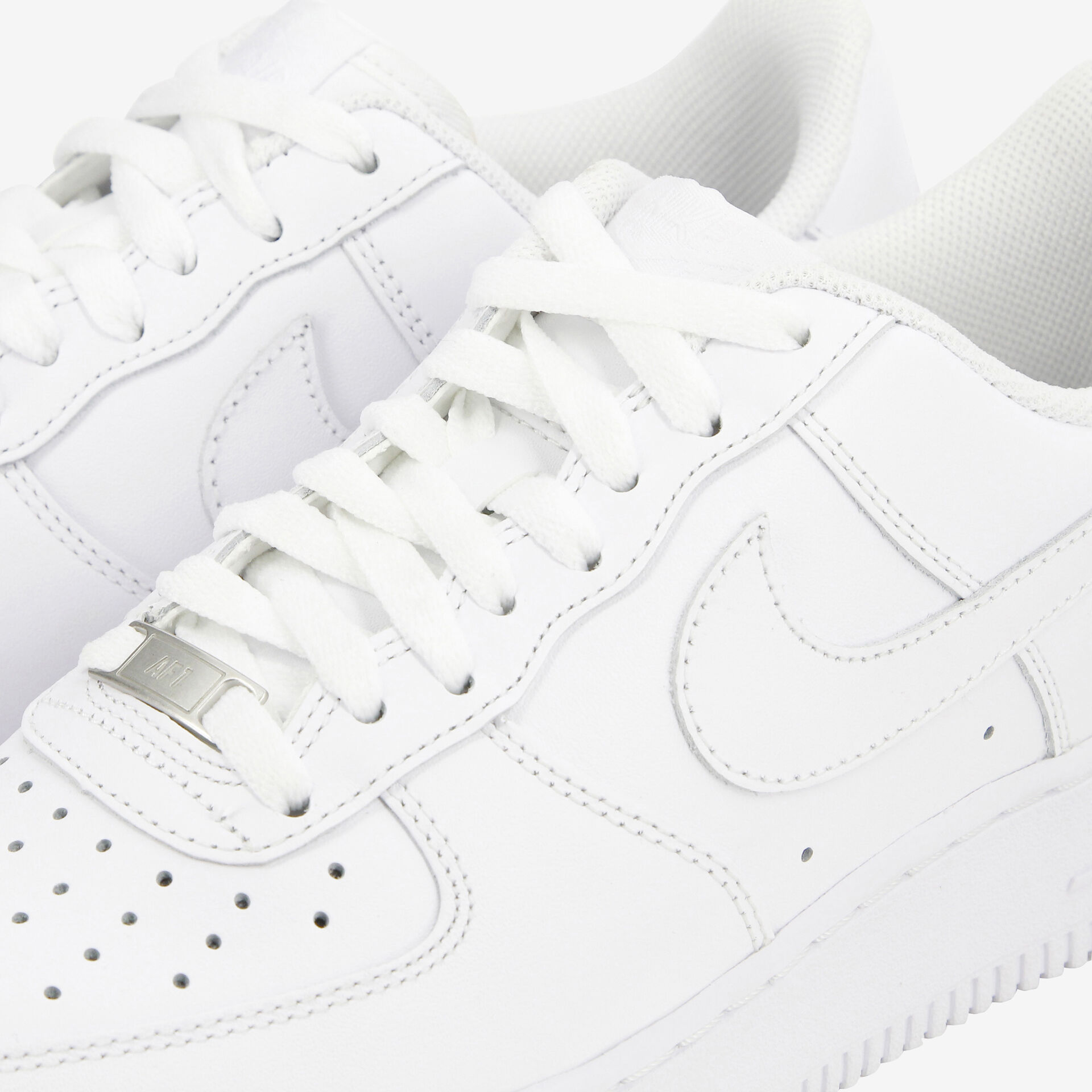 Air force one blanche courir hot sale