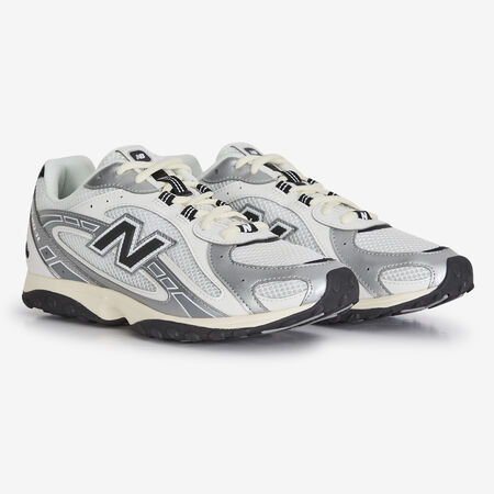 NEW BALANCE 204 204 BLANCO/NEGRO HOMBRE