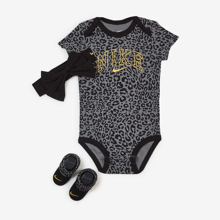 NIKE 3 PC SET BODYSUIT HAT BOOTIE LEOPARD BEBÉ