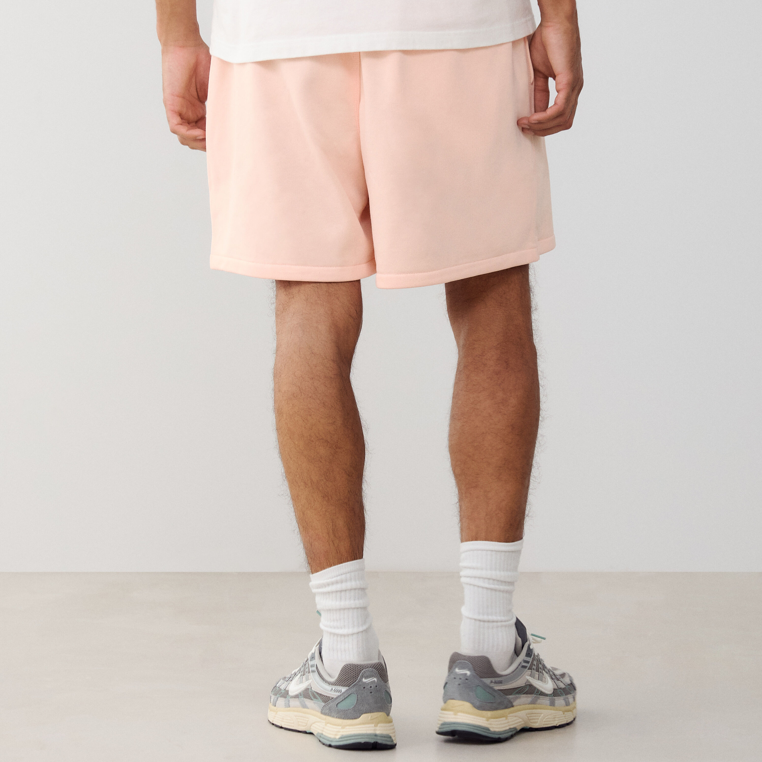 pantalon corto nike rosa hombre