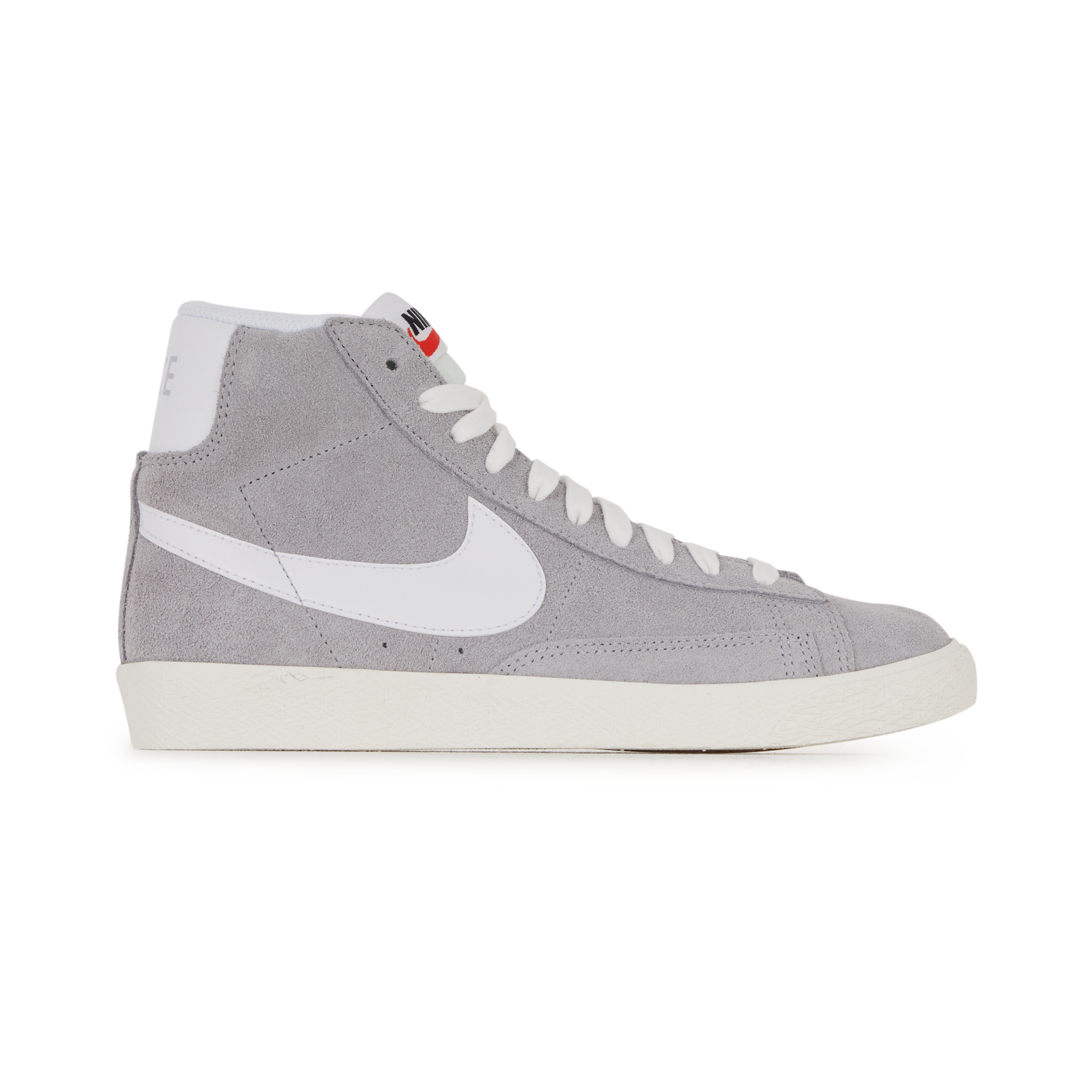 nike en gris