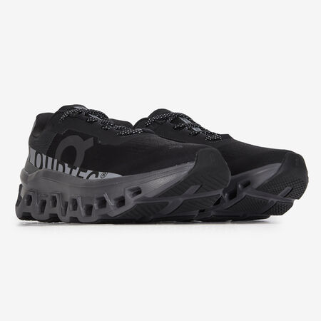 ON RUNNING CLOUDMONSTER LUMOS NEGRO/PLATEADO HOMBRE