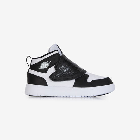 JORDAN SKY JORDAN 1 CF BLANCO/NEGRO INFANTIL