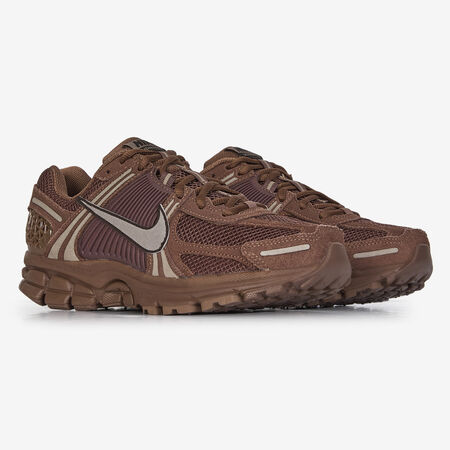 NIKE zoom vomero ZOOM VOMERO 5 MARRÓN MUJER