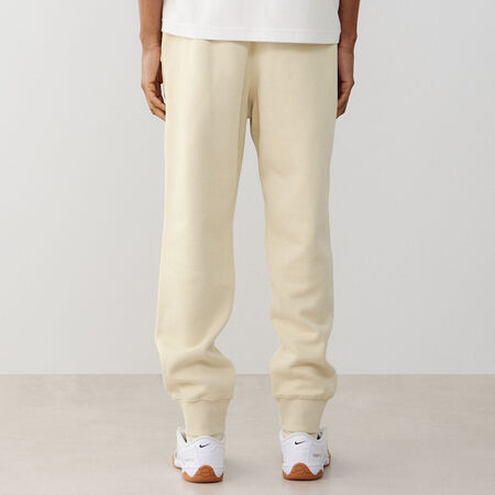 NIKE PANT JOGGER CLUB BEIGE/BLANCO HOMBRE