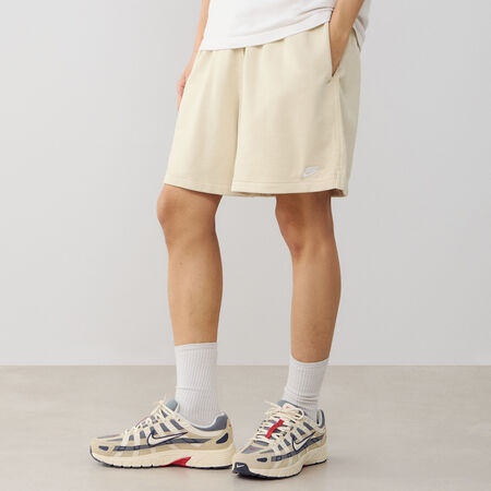 NIKE SHORT CLUB FLOW BEIGE/BLANCO HOMBRE