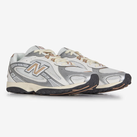 NEW BALANCE 204 BLANCO/BEIGE MUJER