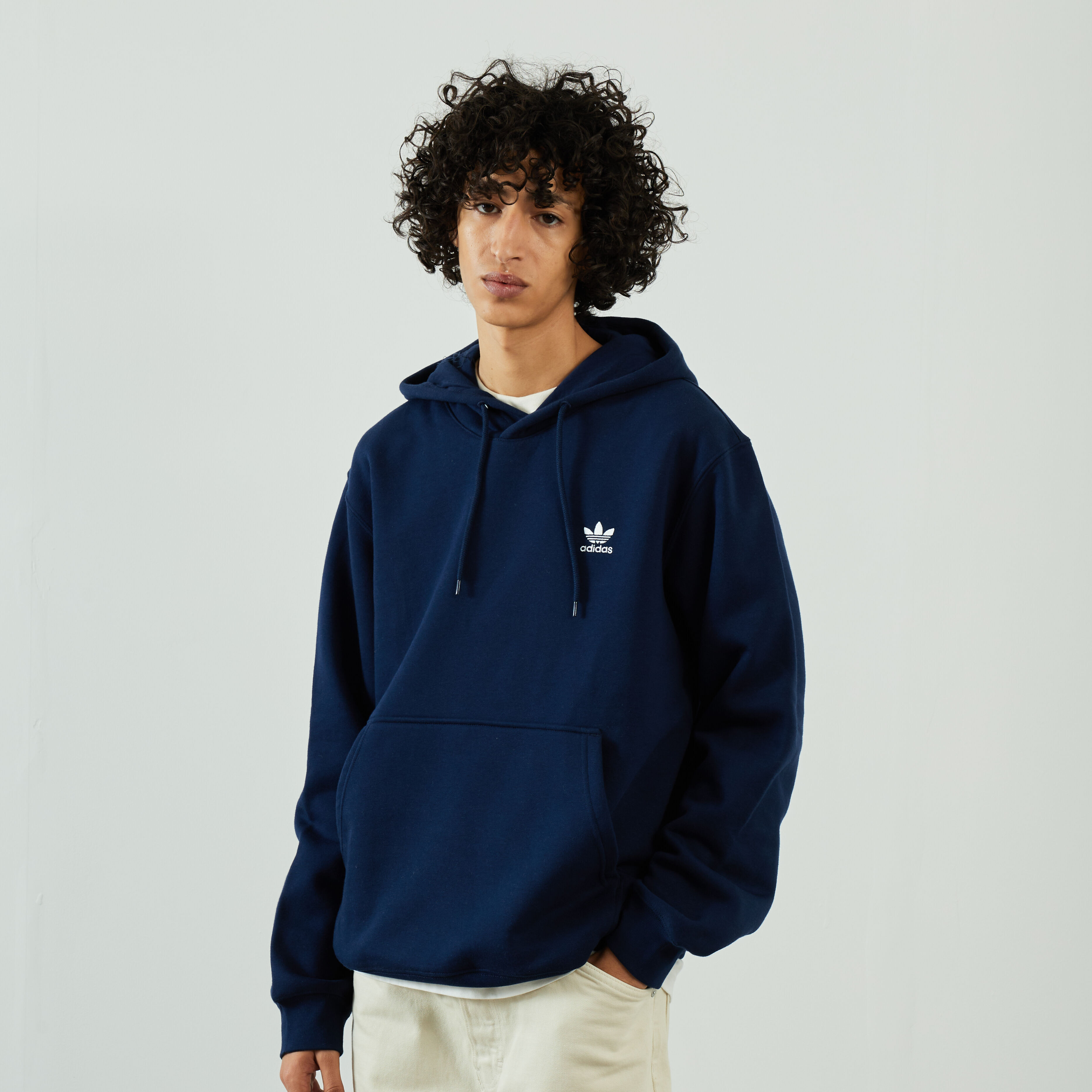 Sudadera azul marino adidas discount