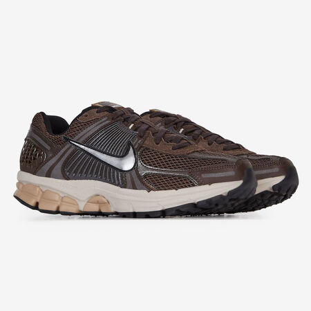 NIKE zoom vomero VOMERO MARRÓN MUJER