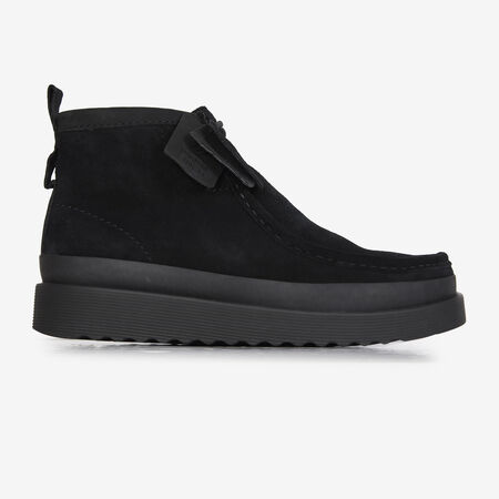 CLARKS WALLABEE FTR 2 HI NEGRO HOMBRE