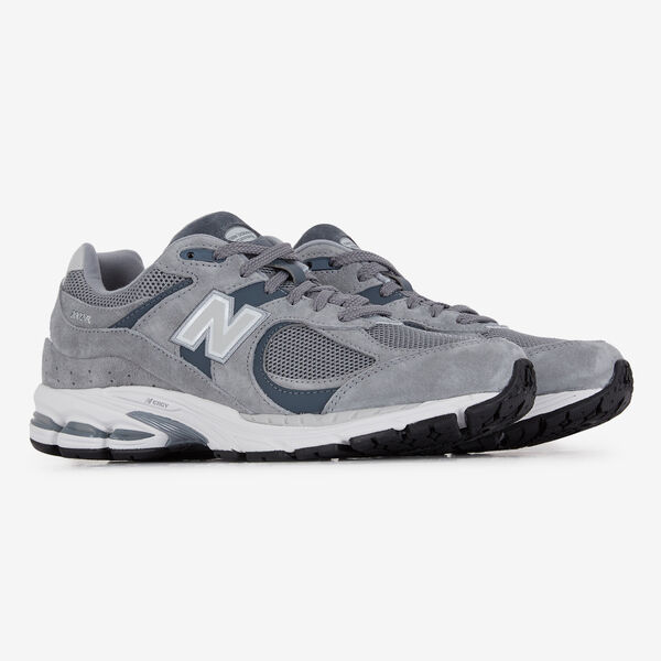 NEW BALANCE 2002R GRIS/BLANCO CORDONES HOMBRE Courir.es