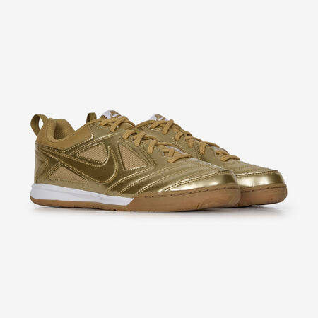 NIKE GATO DORADO JUNIOR