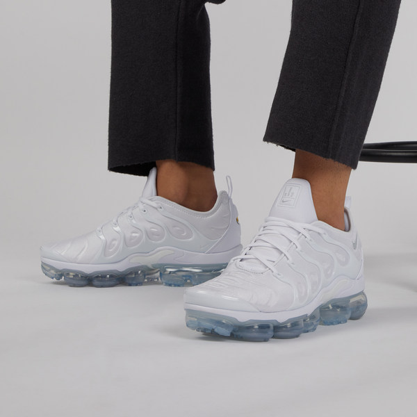 jueves Sin Interrupción NIKE VAPORMAX PLUS BLANCO/BLANCO | Courir.es