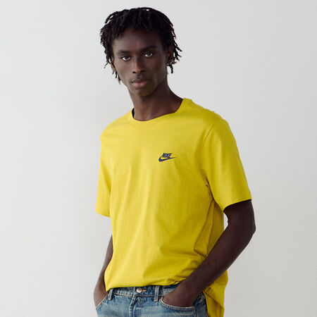 NIKE TEE SHIRT CLUB AMARILLO/NEGRO HOMBRE