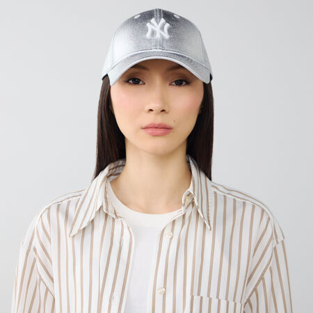 NEW ERA 9FORTY WOMEN NY METALLIC PLATEADO MUJER