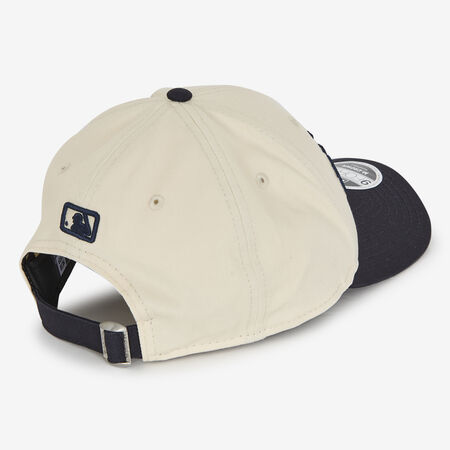 NEW ERA 9FORTY NY WORDMARK BEIGE/NEGRO HOMBRE