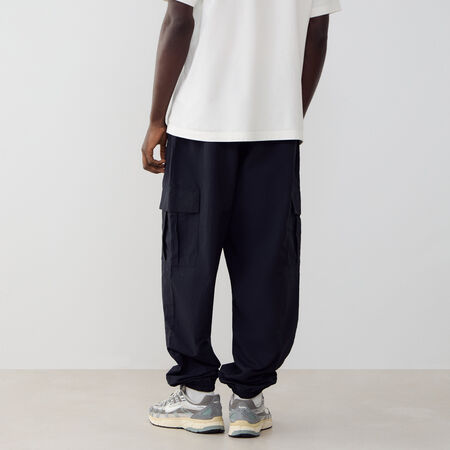 NIKE PANT JOGGER CARGO WVN NEGRO/BLANCO HOMBRE