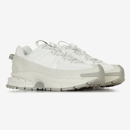 NIKE zoom vomero ZOOM VOMERO ROAM BLANCO/BEIGE MUJER