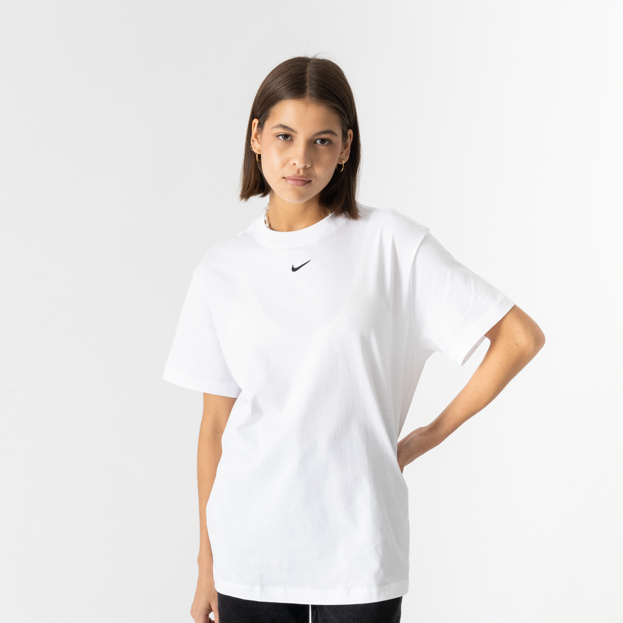 Dictar suspender montón NIKE TEE SHIRT BOYFRIEND ESSENTIAL BLANCO - CAMISETA MUJER | Courir.es
