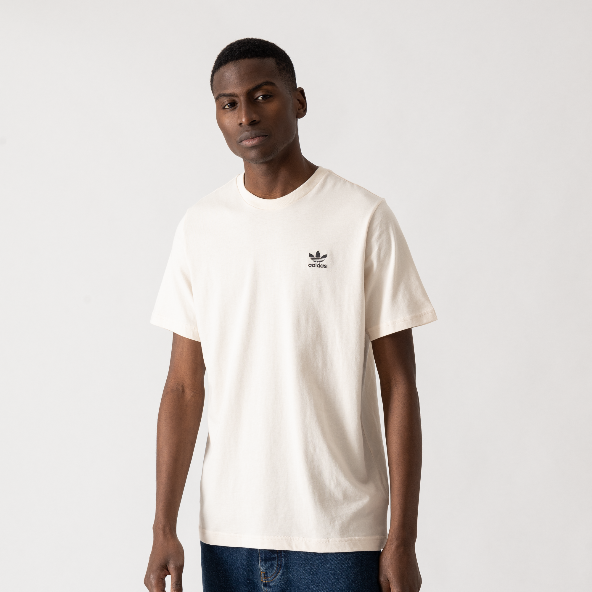 juicio Querer Molde ADIDAS ORIGINALS TEE SHIRT ESSENTIAL BEIGE | Courir.es